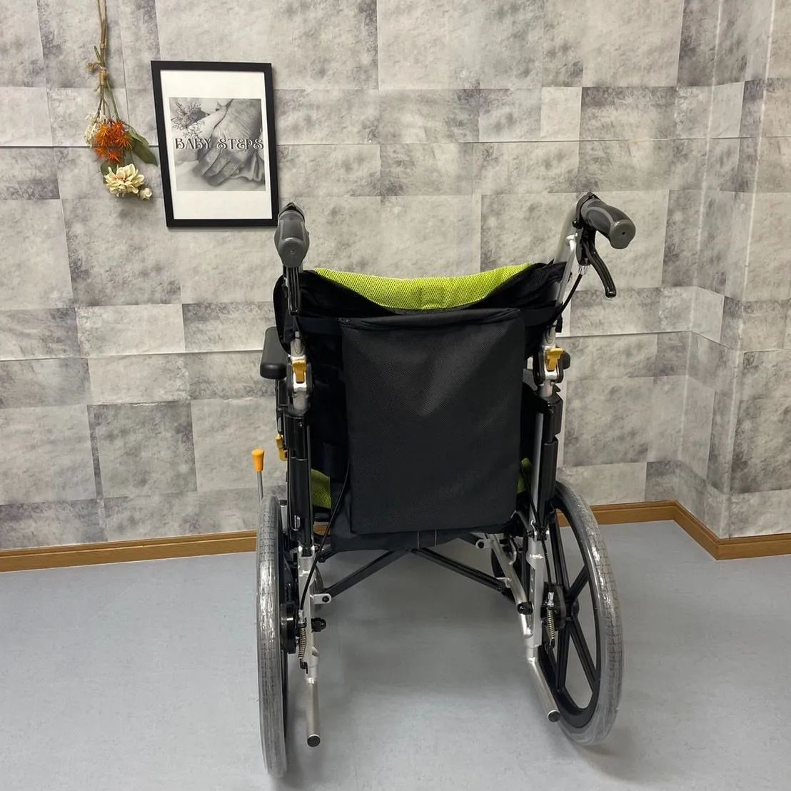 NEXT-61B 松永製作所 ネクストコアシリーズ アジャスト 介助式車椅子 ノーパンクタイヤ MATSUNAGA 中古 介護用品 - メルカリ