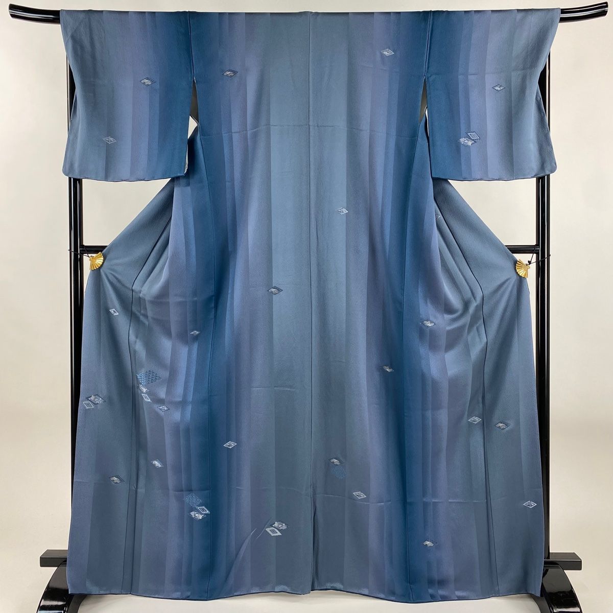 小紋 身丈165.5cm 裄丈69cm L 袷 菱 松梅 刺繍 金糸 青灰色 正絹 秀品