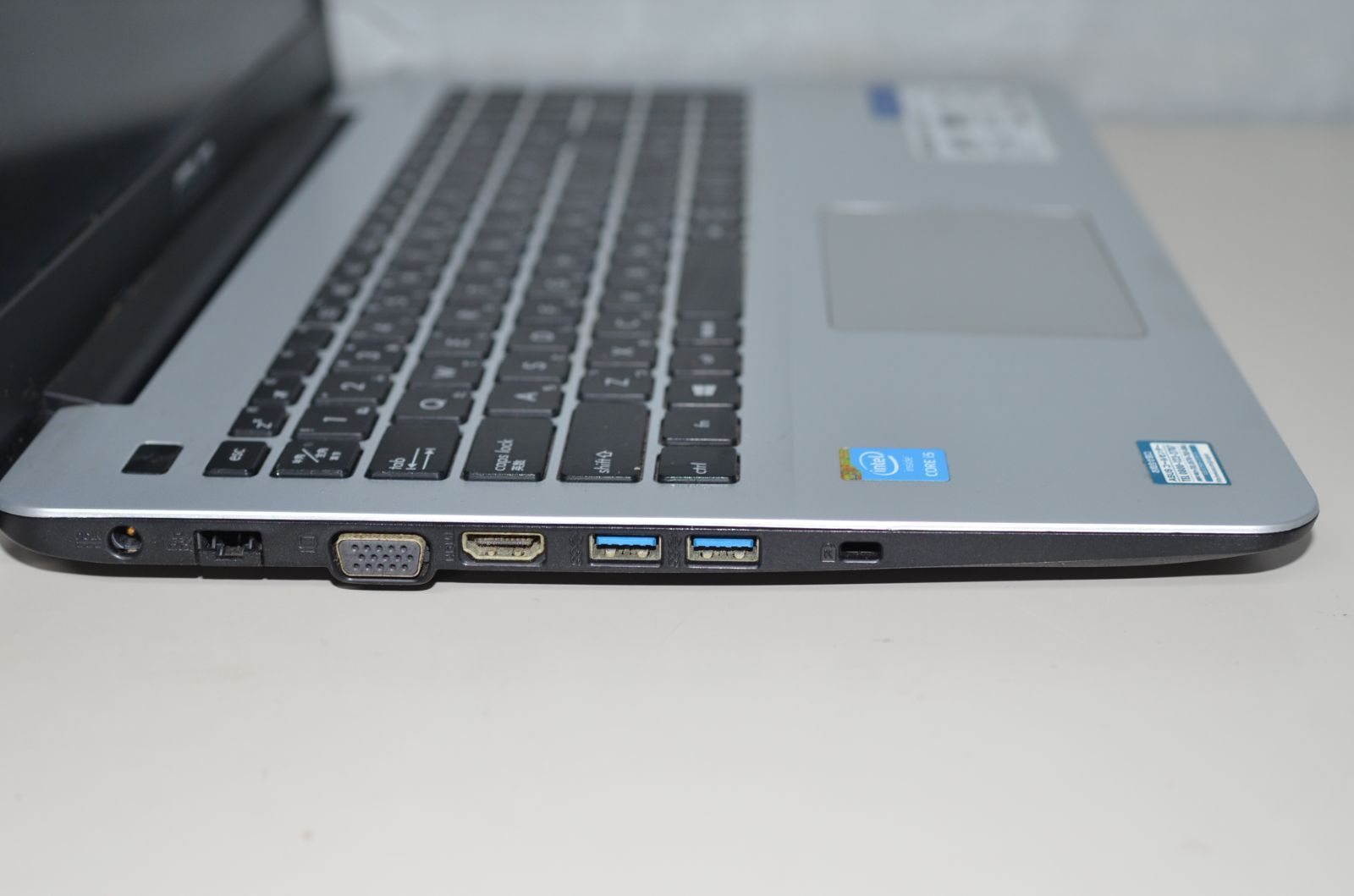 中古良品ノートパソコン Windows11+office 新品爆速SSD256GB ASUS X555L core i5-5200U/メモリ8GB/15.6インチ/無線内蔵/DVDマルチ搭載 中古良品ノートパソコン Windows11+office 新品爆速SSD256GB ASUS