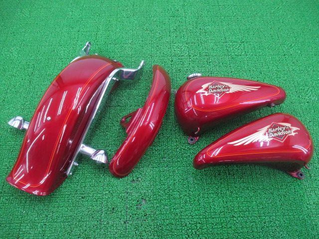 FXSTS1340 外装セット 赤M ハーレー 純正 中古 バイク 部品 