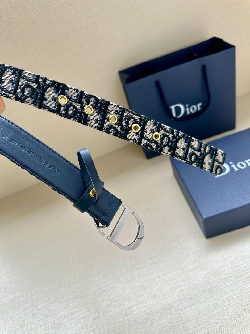 美品 ディオール CD ベルト 85 ディオール ベルト CHRISTIAN DIOR ロゴ