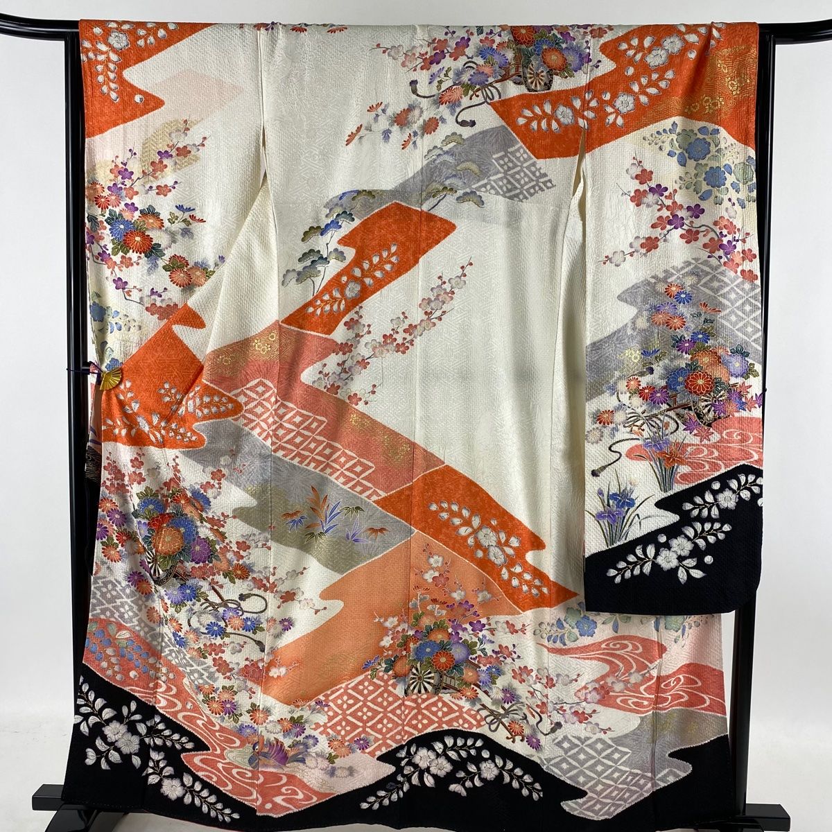 販売一掃 振袖 美品 秀品 花車 草花 クリーム 袷 身丈159.5cm 裄丈63.5