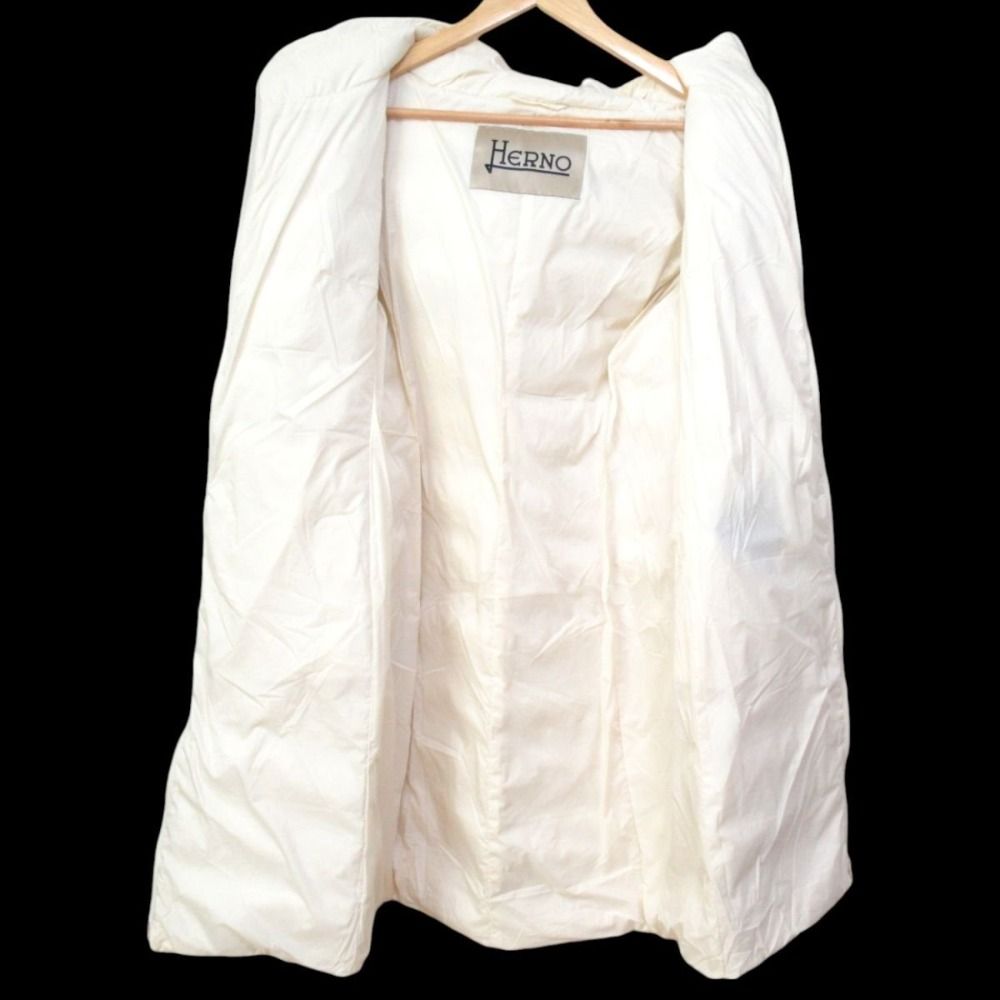Herno フード付きジャケット ホワイト