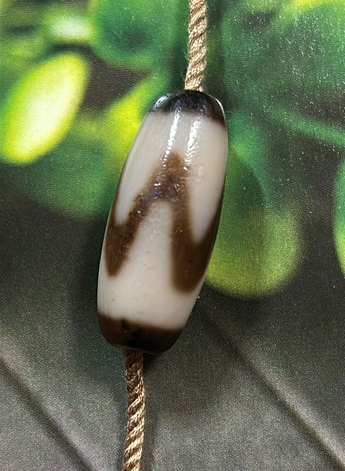 水紋虎牙 天珠 Dzi bead ① 高級天珠 ミニ 虎牙水紋