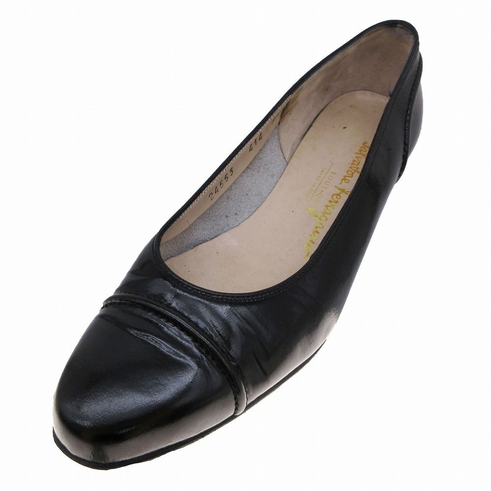 フェラガモ 黒 ベロアフラットシューズ Salvatore Ferragamo フェラガモ フラットシューズ ぺたんこ