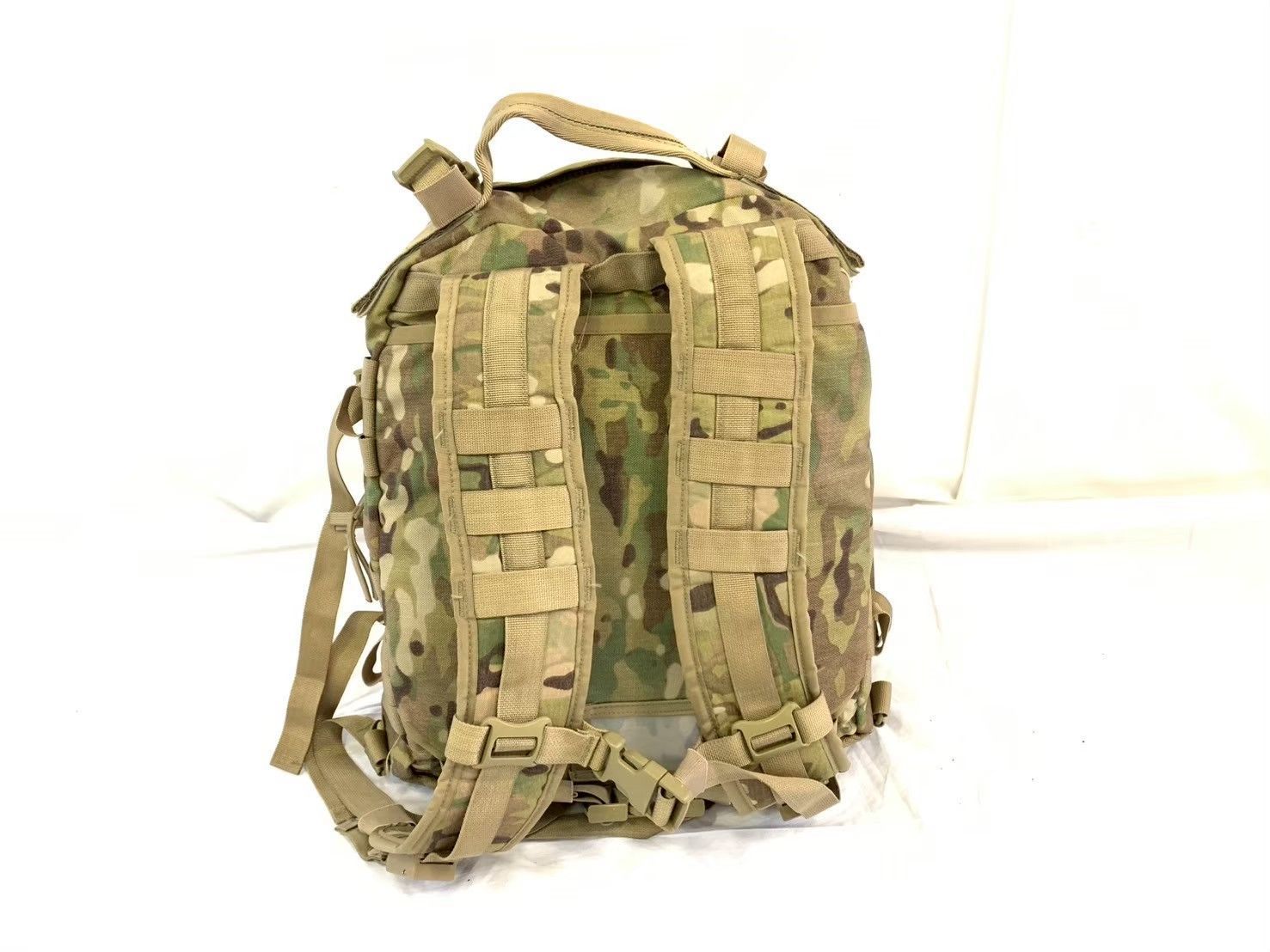 限定入荷】US-ARMY MOLLE II アサルトパック リュック