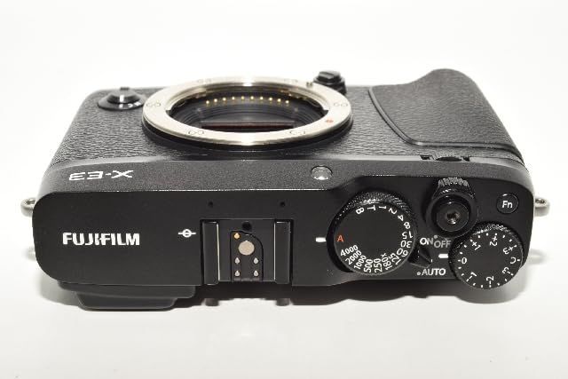 35ショットの特上品】 富士フイルム(FUJIFILM) 暗い ミラーレス一眼カメラ X-E3ブラック X-E3-B #7126 富士フイルム |  大量入荷