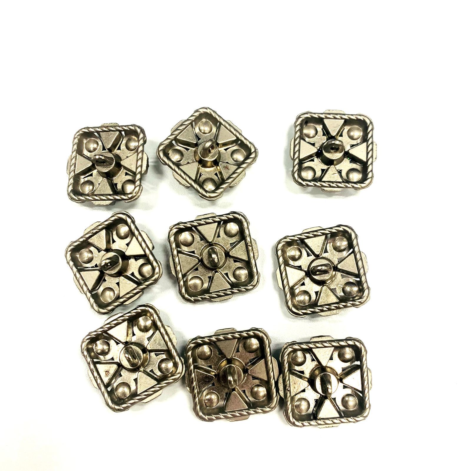 シャネル ボタン 10個セット 10 CHANEL BUTTONS BLACK GOLD CC LOGO METAL 22MM VINTAGE | eBay