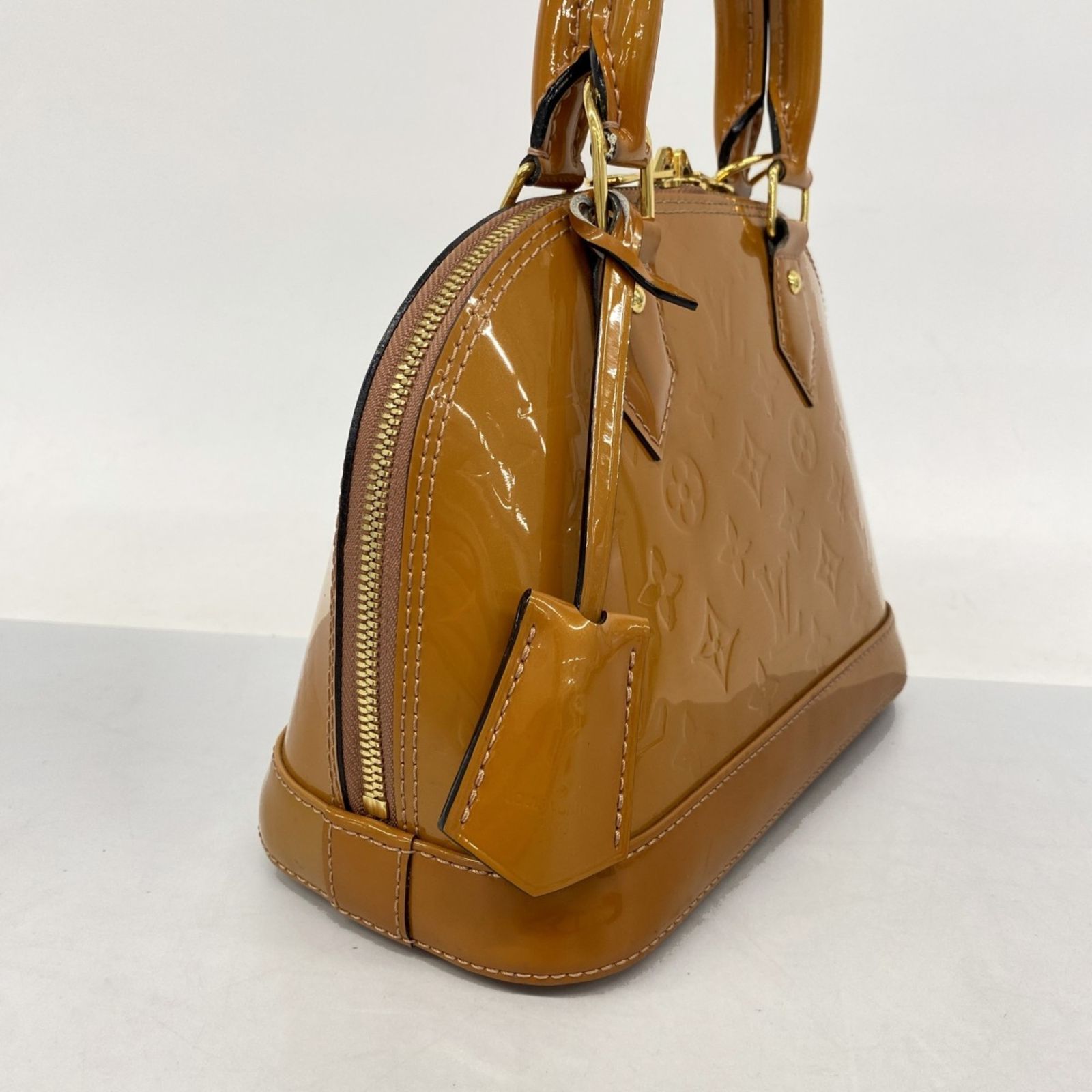 ルイヴィトン　アルマBB ヴェルニ　ローズヴェルール　M91585 美品 ヴィトン ヴェルニ アルマBB M91585 ローズヴェルール 2way