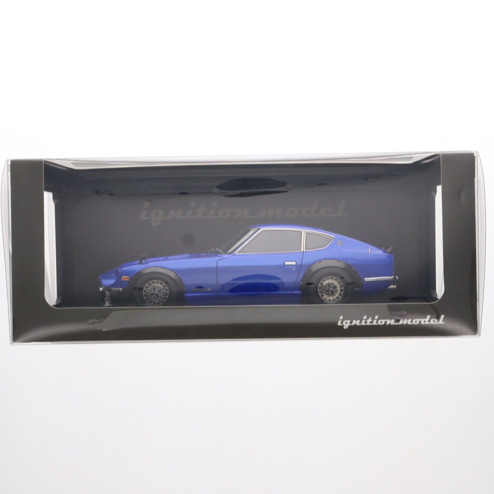1/18 Nissan Fairlady Z(フェアレディZ) S30(ブルー) 完成品