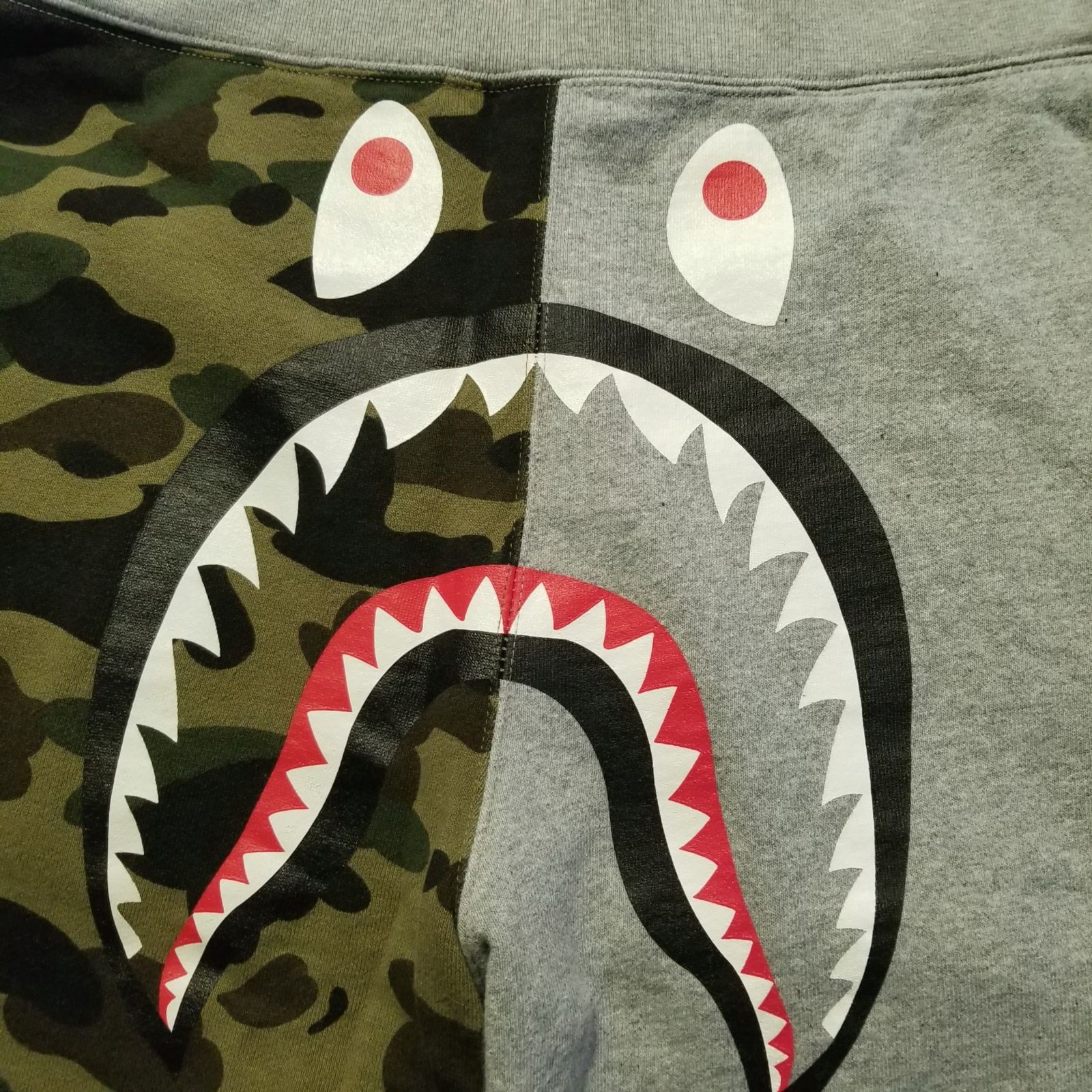 A BATHING APE 1st CAMO SHARK SWEAT SHORTS L アベイシングエイプ 