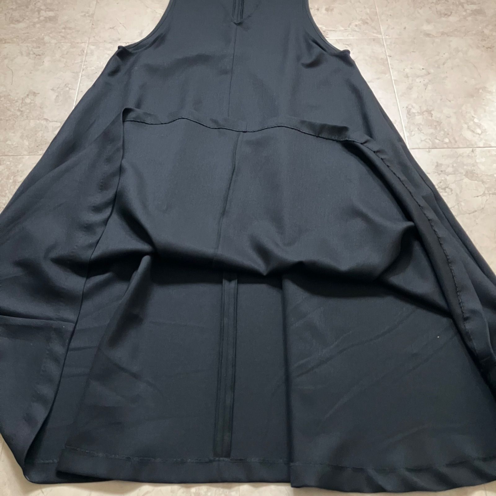 BEARDSLEY 【未使用級！】シャンブレージャンパースカート 黒 ゆったり