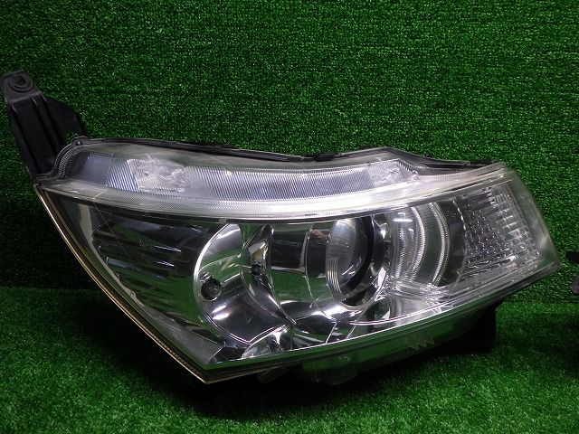 スズキ　パレットSW MK21S ヘッドライト左右セット　HID パレット SW ヘッドライト左右 HID MK21S 100-59207 A スズキ 比較的