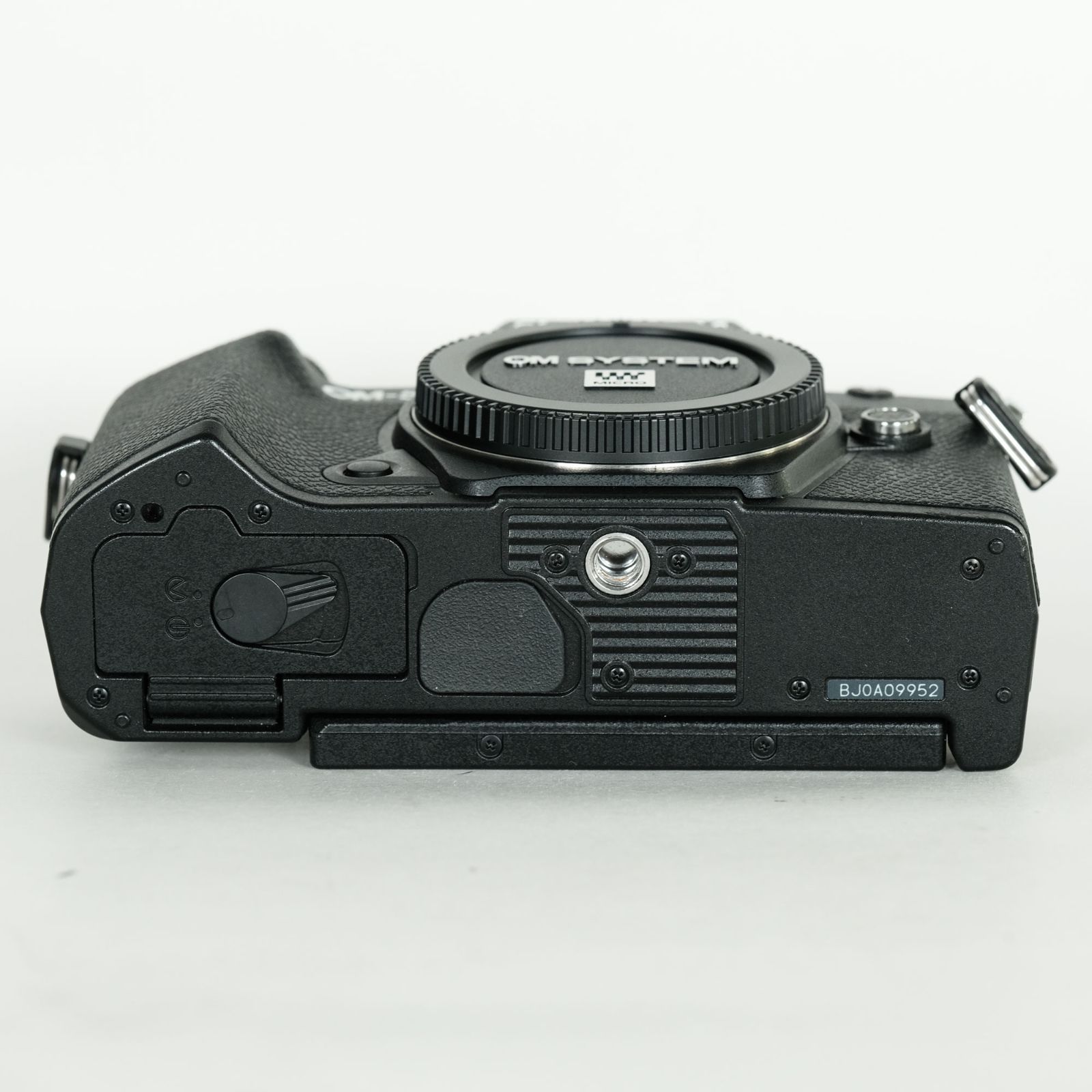 美品 OLYMPUS OM-5 ショット数1475回 バッテリー等おまけ 美品