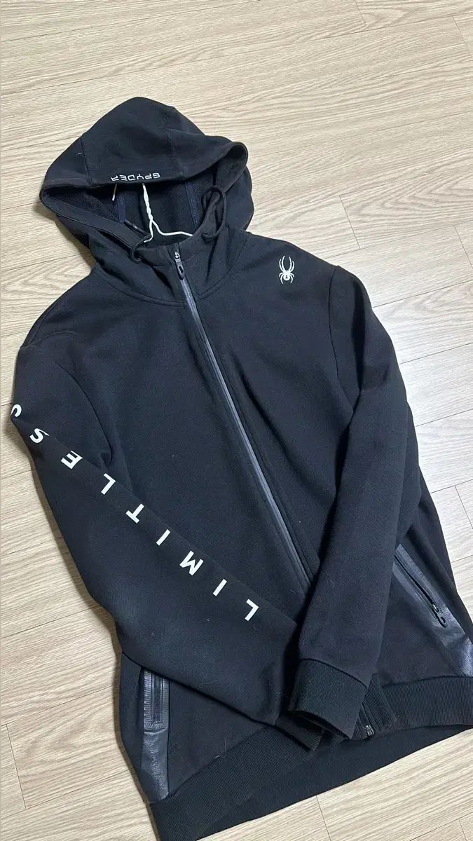 SPYDER(スパイダー) フード付き ジップアップパーカー