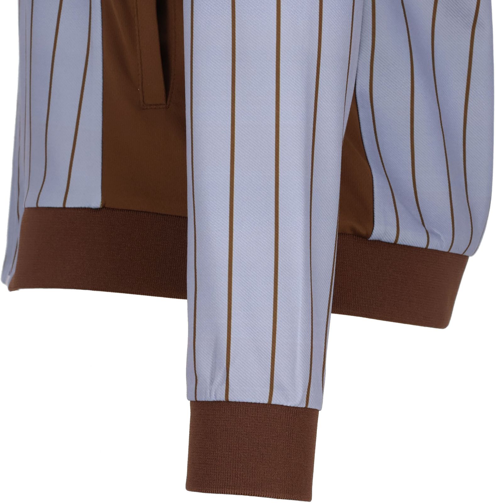 ロゴ ストライプ