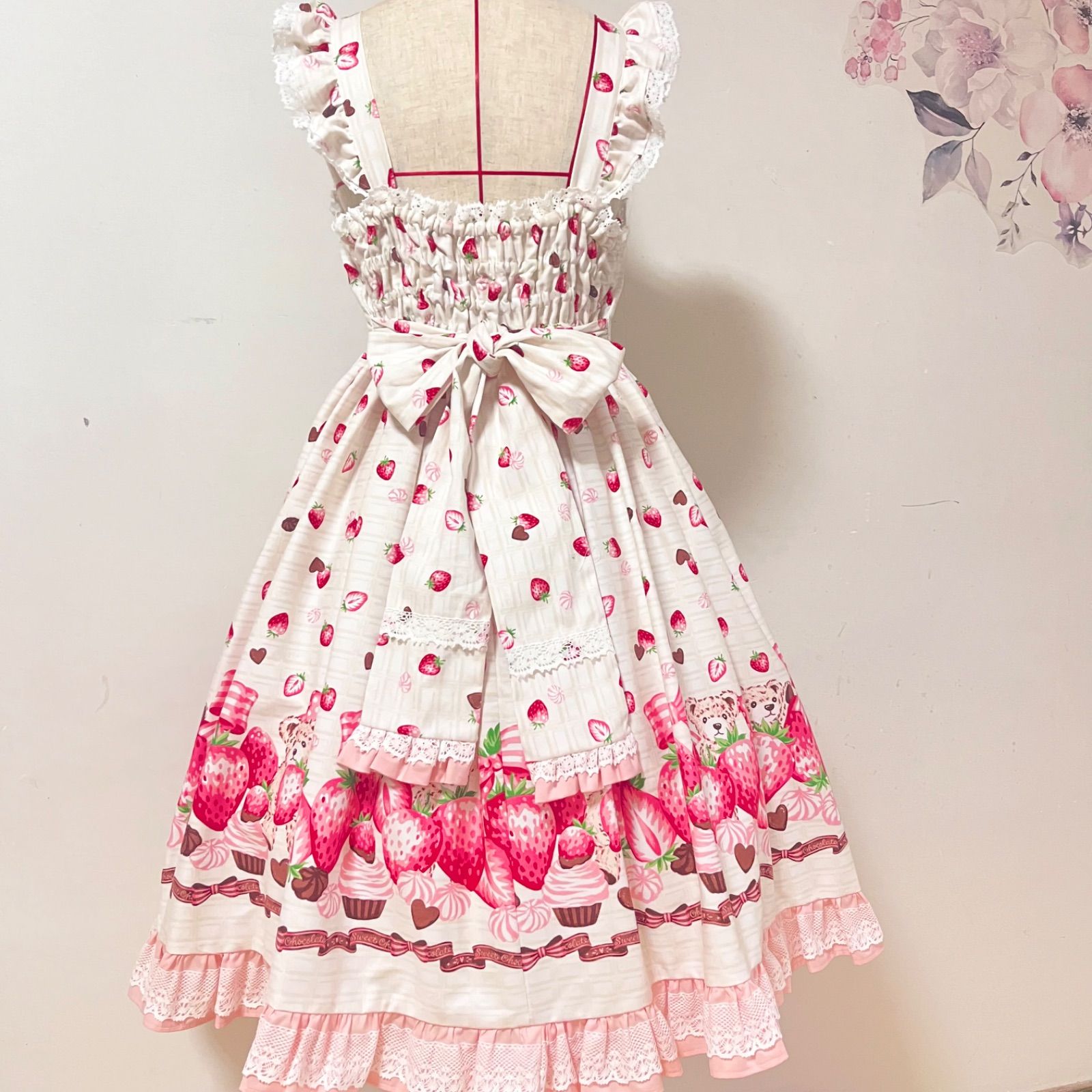 ♥値下げ♥海外ロリィタ ロリータ ストロベリージャンスカ ワンピース チョーカー 楽天市場】ロリータ ワンピース ジャンパースカート ロリィタ