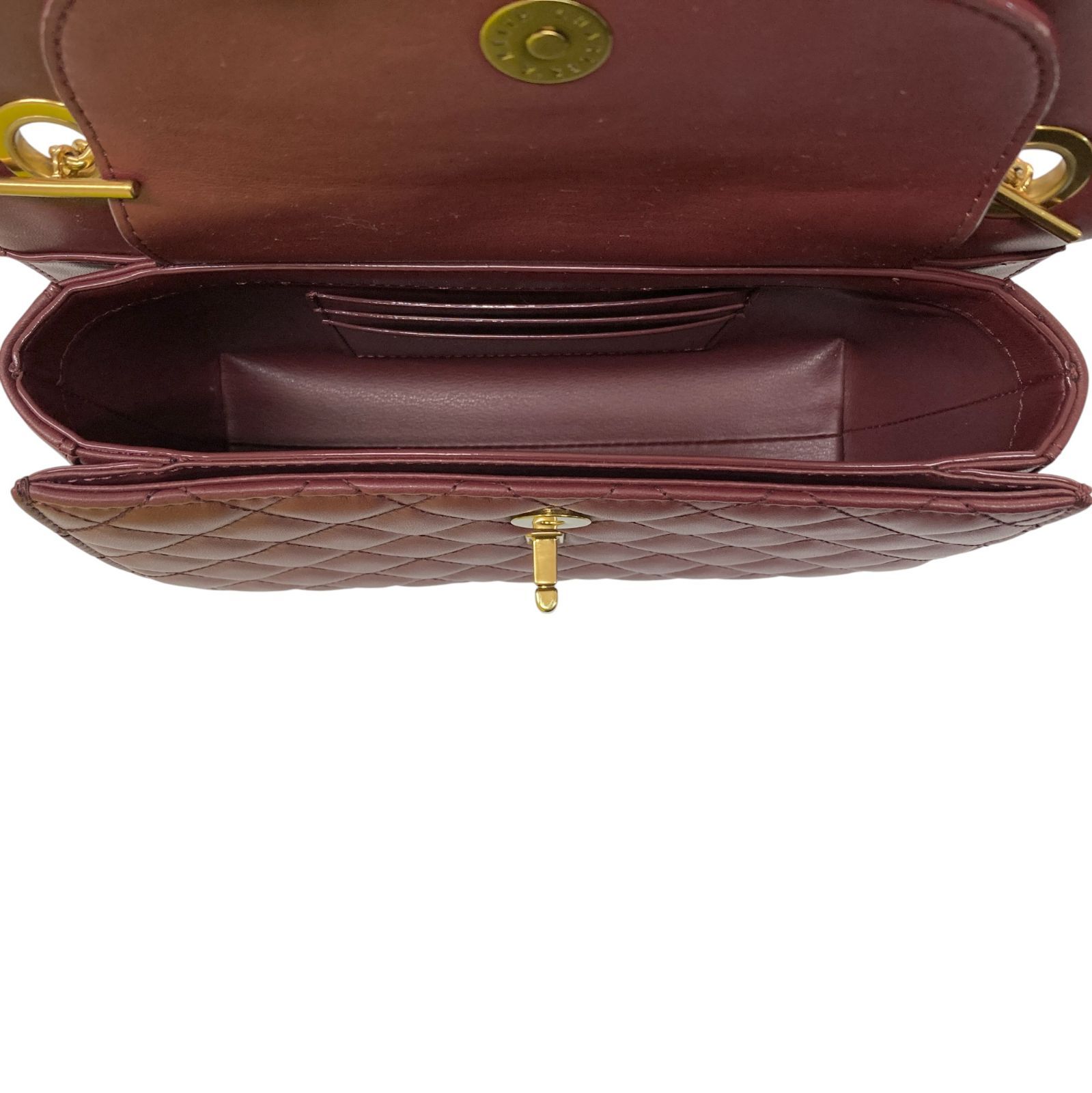 チャールズアンドキース