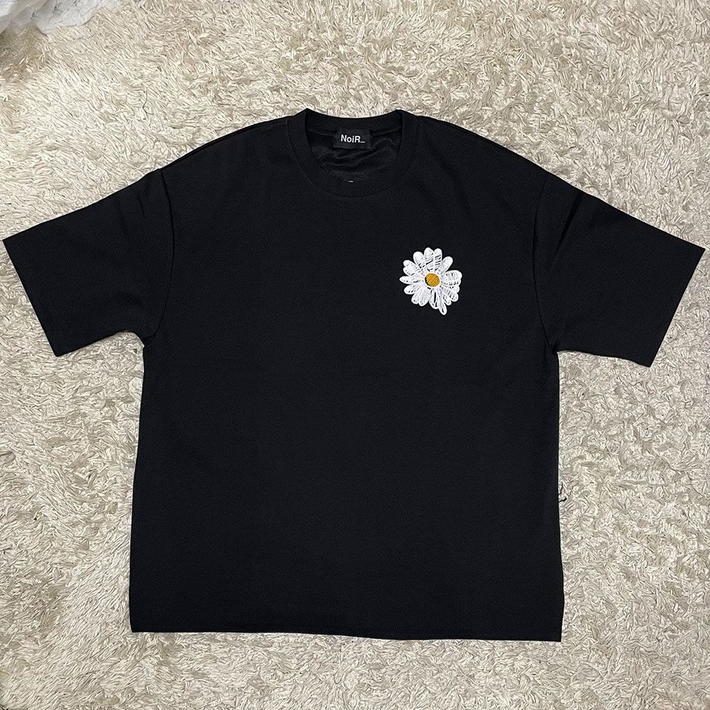 Daisy t shirts hotsell