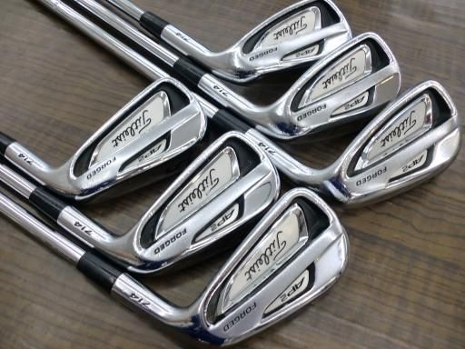 【レフティー】メンズ　タイトリスト　Titleist AP2 714 ６本セット レフティ】タイトリスト AP2 714（5〜p）6本セット 4番アイアン
