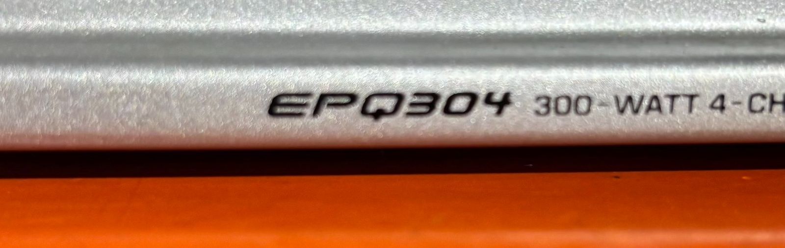  ベリンガー EPQ 304 パワーアンプ 4チャンネル パワーアンプ アンプ