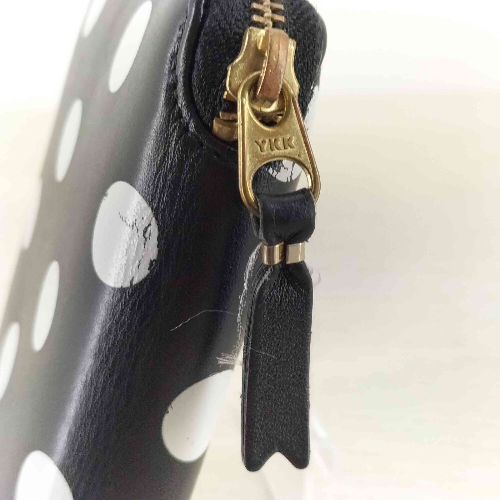 コムデギャルソン COMME des GARCONS スペイン製 ラウンドジップ
