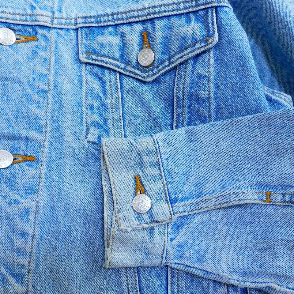 ワーナーブラザーズスタジオ ルーニーテューンズ デニム Gジャン