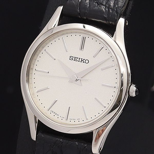 良品 SEIKO ラウンド シルバー クォーツ レディース腕時計 1014 良品 SEIKO ラウンド シルバー クォーツ レディース腕時計 1014