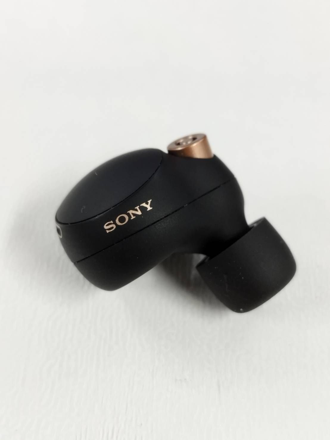 SONY WF-1000XM4 ワイヤレスイヤホン　片耳ジャンク ジャンク】SONY WF-1000XM4 ワイヤレスイヤホン/左耳のみ