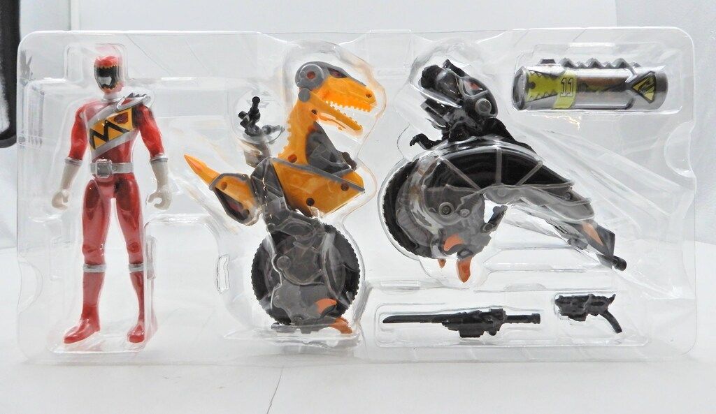 バンダイ 獣電池対応 獣電戦隊キョウリュウジャー ディノ