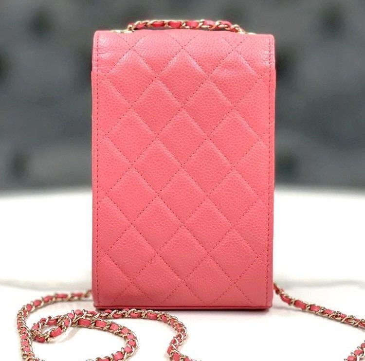 シャネル キャビアスキン マトラッセ ショルダーバッグ 25番台