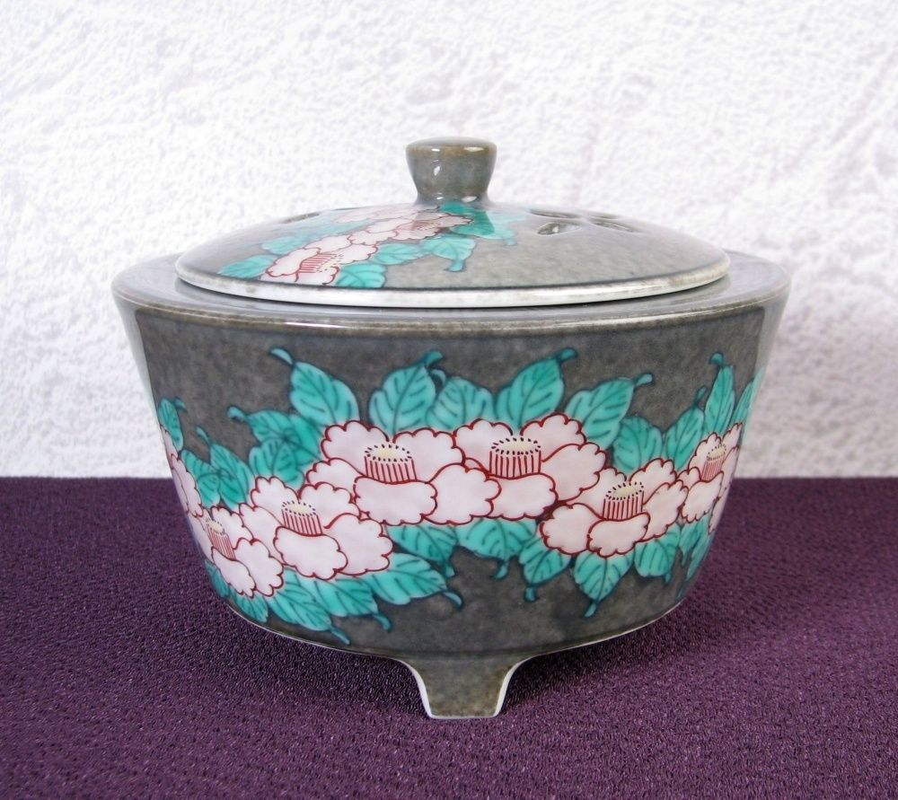 人間国宝 十三代今泉今右衛門 本人作保証品 色鍋島薄墨