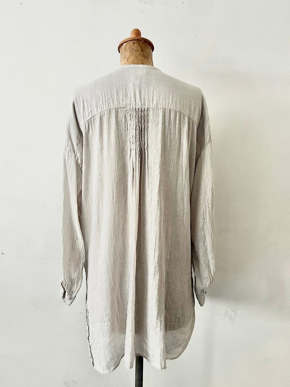 美品】 Maison de soil リネンコットン ギャザーシャツ サイズ1 グレー 