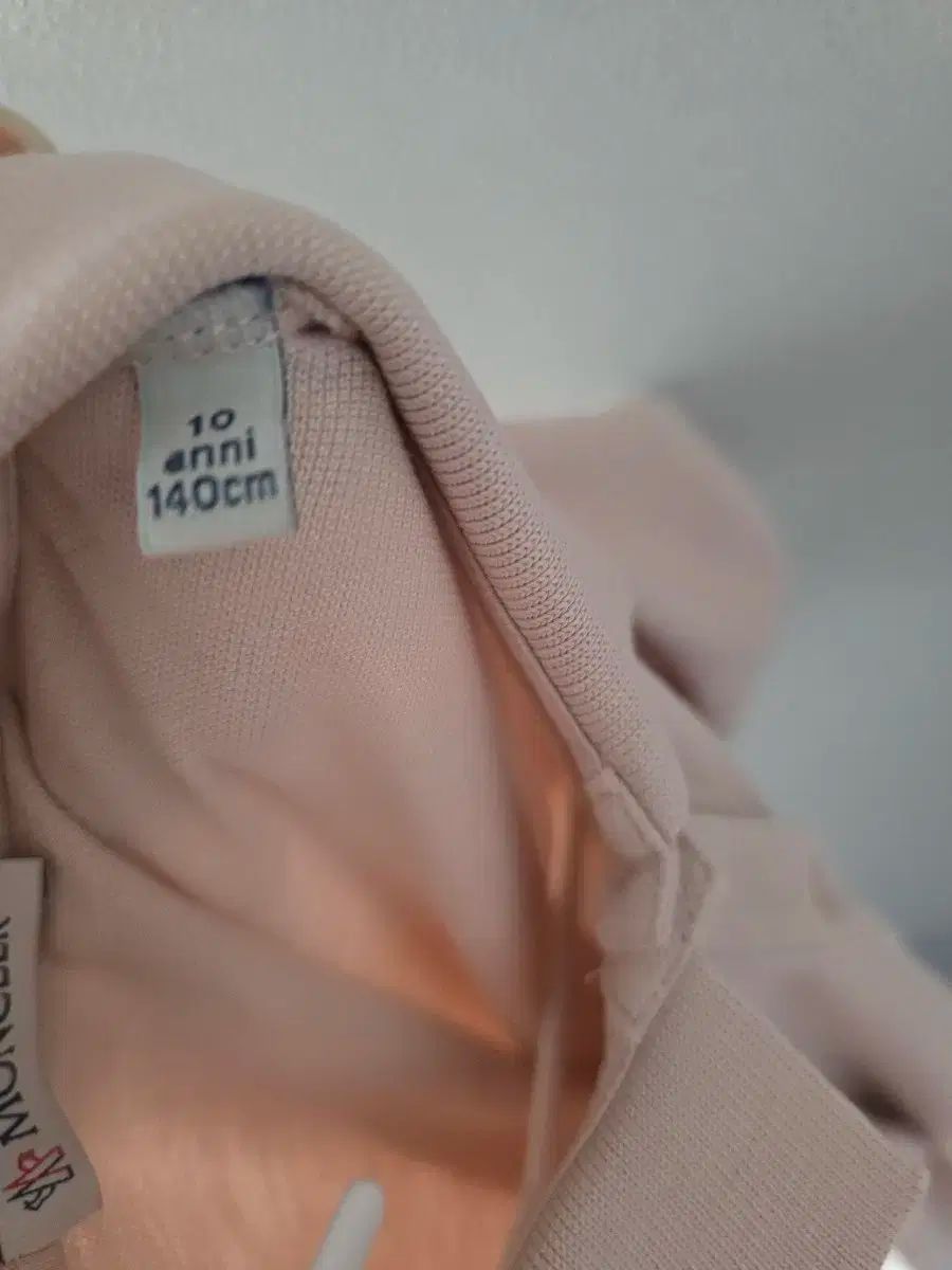 MONCLER モンクレール