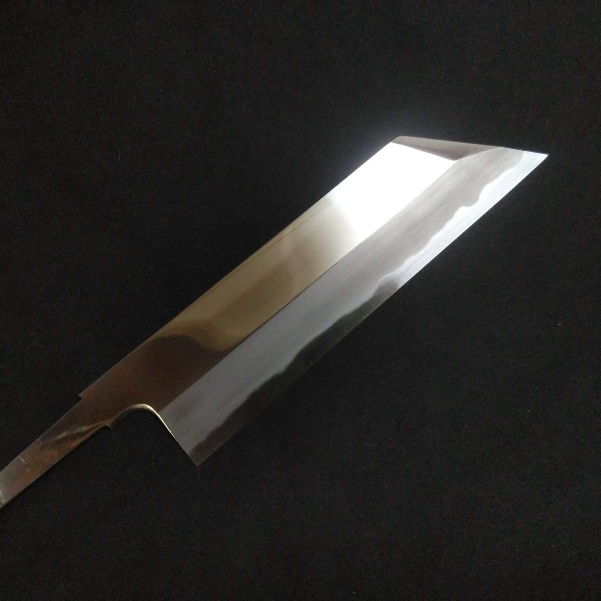 城山刃物製作所(堺業務用刃物メーカー直売)六寸五分　ムキモノ包丁青二鋼(土井敬二郎氏作)片鏡面(伝統工芸士山塚忠義氏作)朴八角柄　鞘付 城山刃物製作所(堺業務用刃物メーカー直売)六寸五分ムキモノ包丁 青二