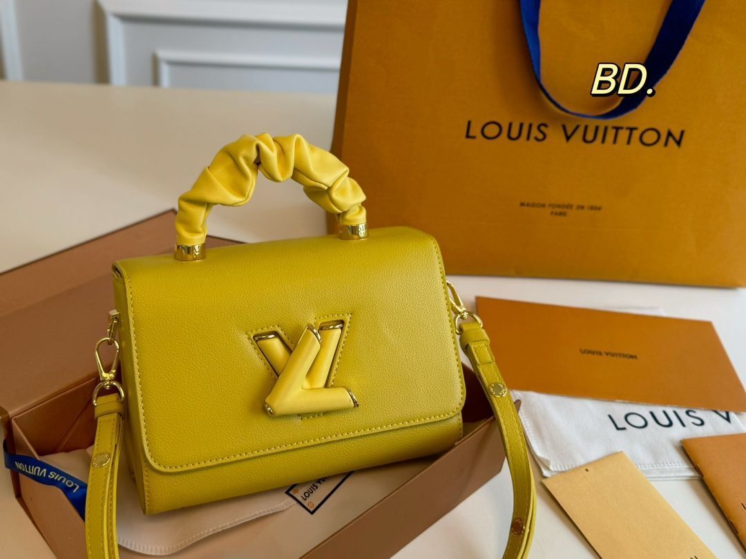 今日特価】LV Twist ショルダー＆ハンドバッグ 送料無料！在庫