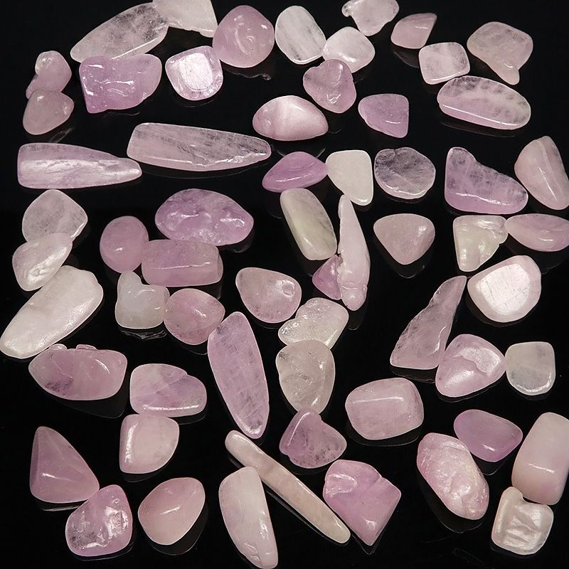 ナイジェリア産 クンツァイト チップ（さざれ）【80g】 / 400-16 KZ-SZ