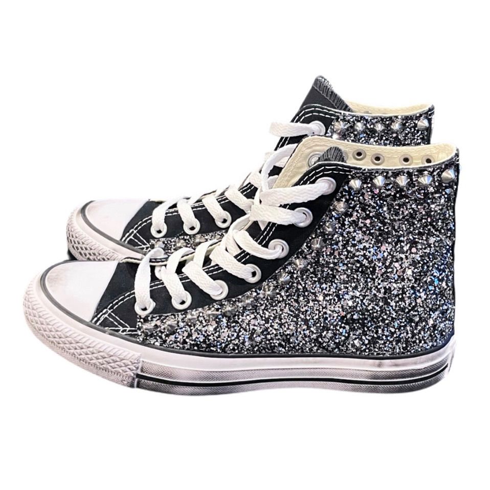 大人気CONVERSE!!! グリッター×スタッズ ハイカットスニーカー