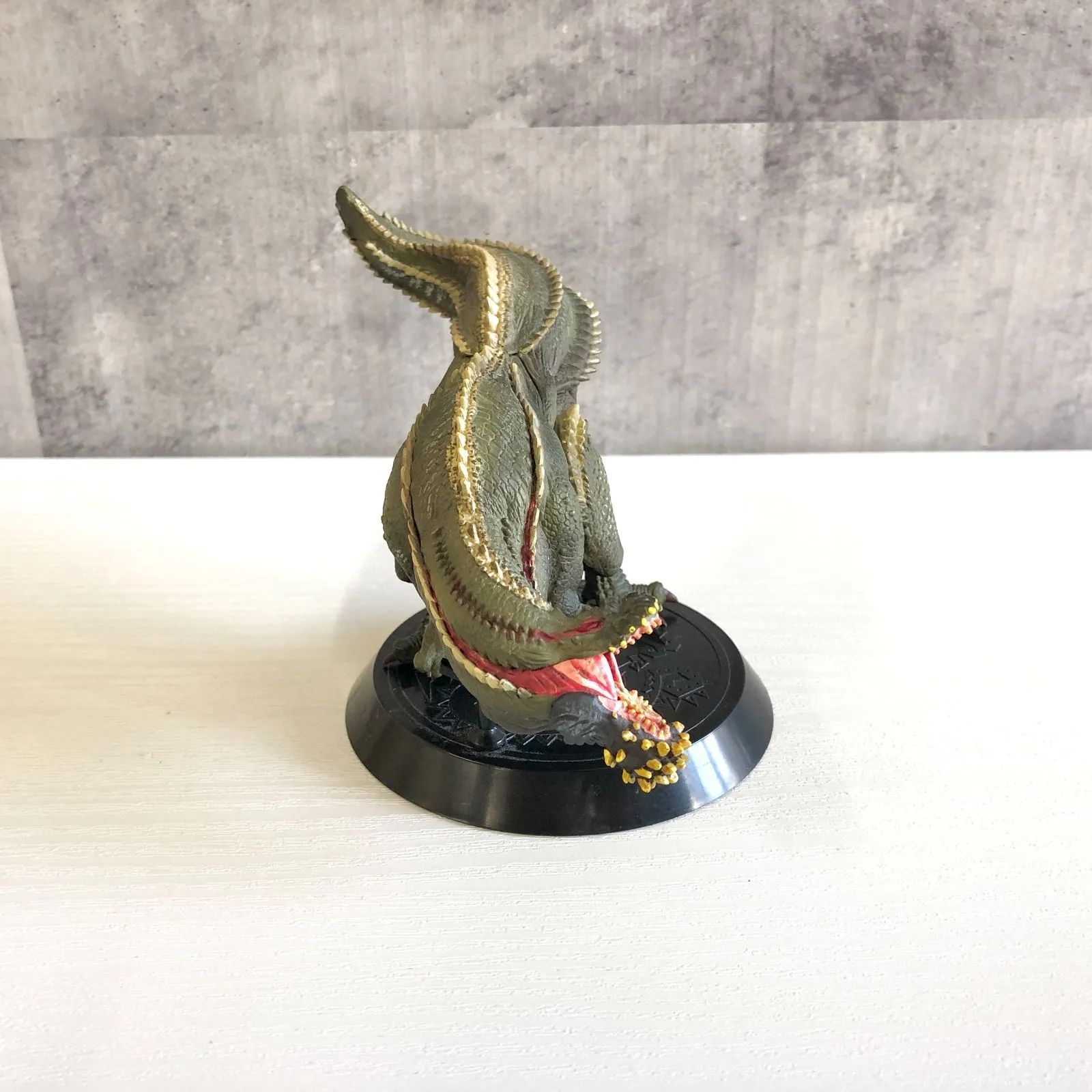 【専用】モンスターハンター　イビルジョー　ガレージキット 専用】モンスターハンター イビルジョー ガレージキット - メルカリ