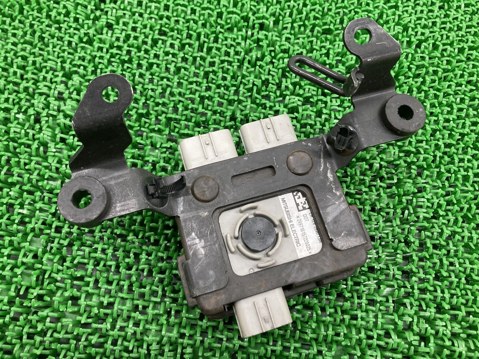 660ページです♡ SUBARU 86636SG301(右)または86636SG311(左)【スバル純正