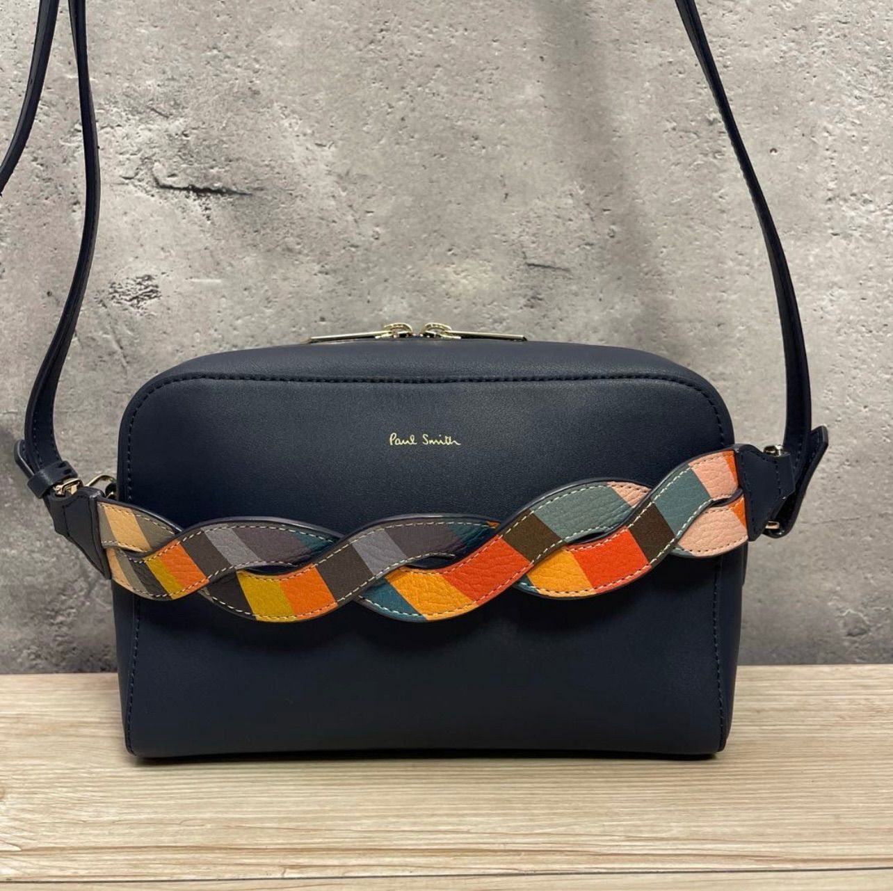 極美品 PS Paul Smith SS24 ショルダーバッグ ポールスミス 黒 極美品 PS Paul Smith SS24 ショルダーバッグ ポールスミス 黒