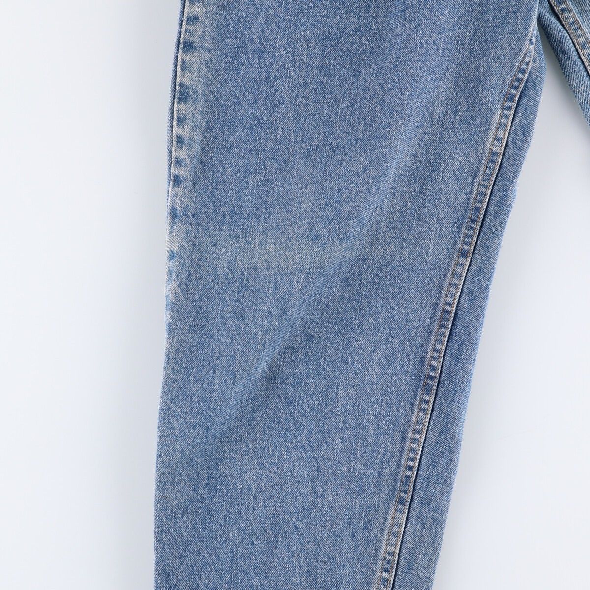 LEG テーパードデニムパンツ