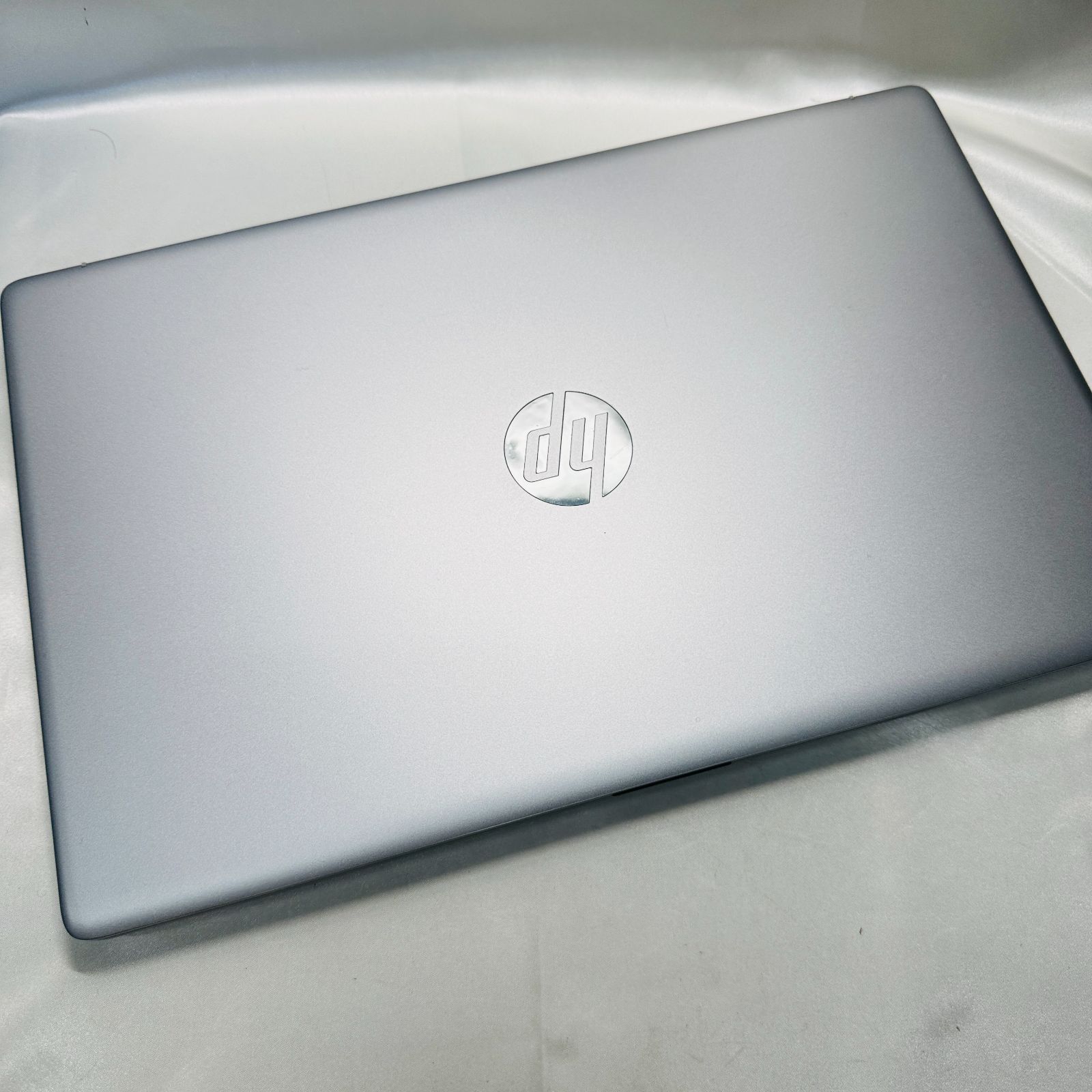 S【初期化済み】hp ノートパソコン ラップトップ 17s-cu2002TU