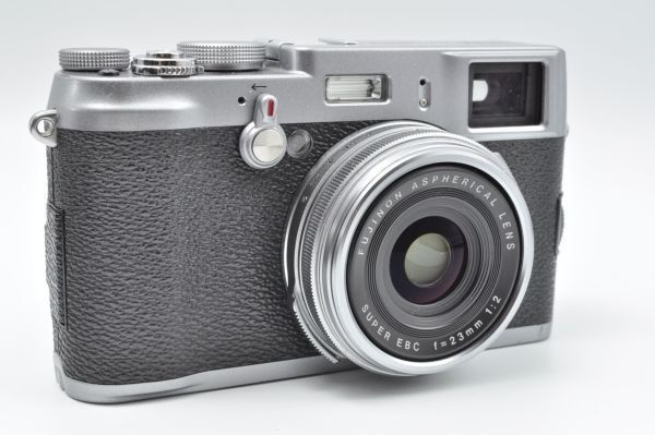 Fujifilm FinePix x100 シルバー デジタルカメラ 【278】