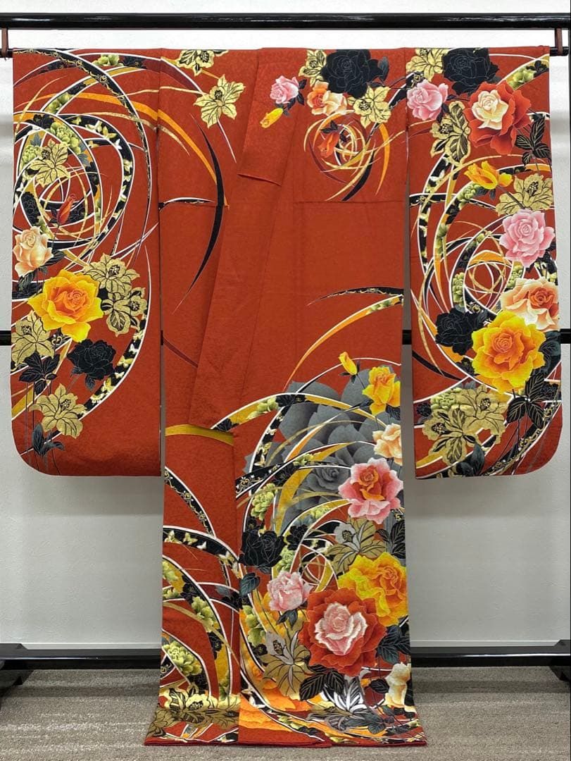 振袖 刺繍 銀彩 紋意匠 薔薇 大輪 身丈175cm 撥水加工済 トールサイズ 振袖 刺繍 銀彩 紋意匠 薔薇 大輪 身丈175cm 撥水加工済 トールサイズ