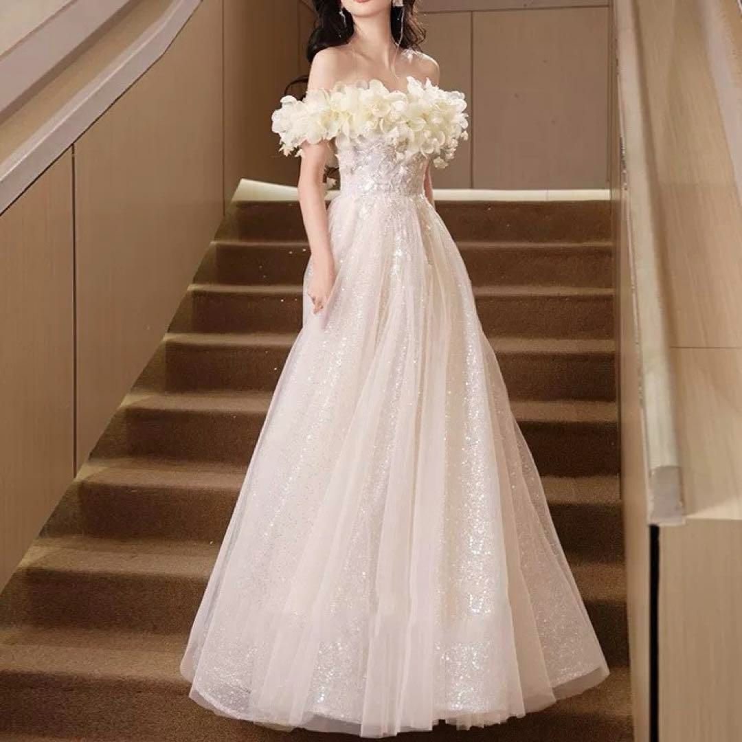 お花のデザインがゴージャスな長袖のオフショル ロングドレス 25年新作 新品未使用 お花のデザインが美しくゴージャスな