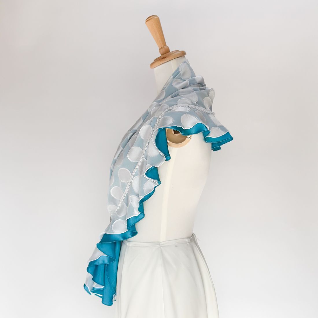 白ドット×ターコイズブルーフリルピキージョ(cr-130)／フラメンコ