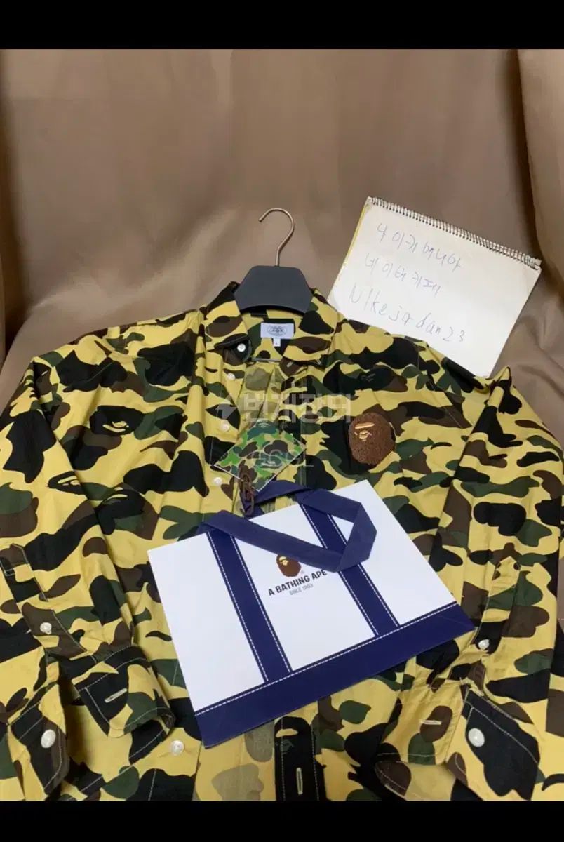 A BATHING APE アベイシングエイプ シャツ L
