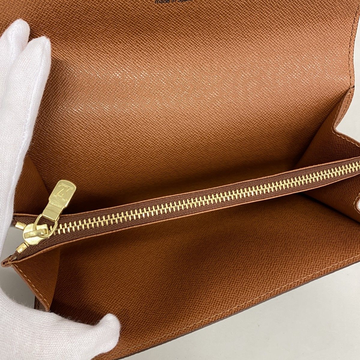 長財布 モノグラム