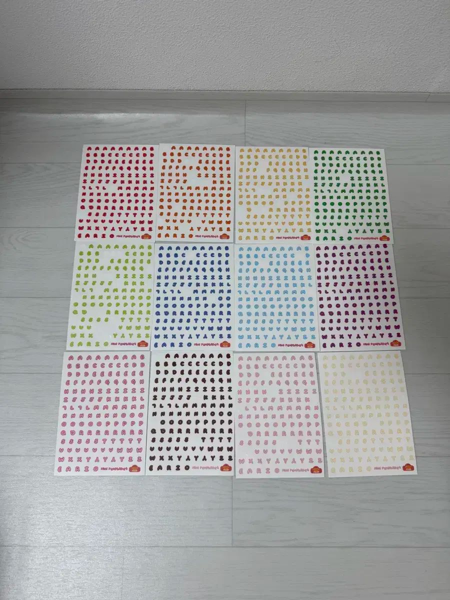 Sunny Side アルファベット数字などのステッカー まとめ